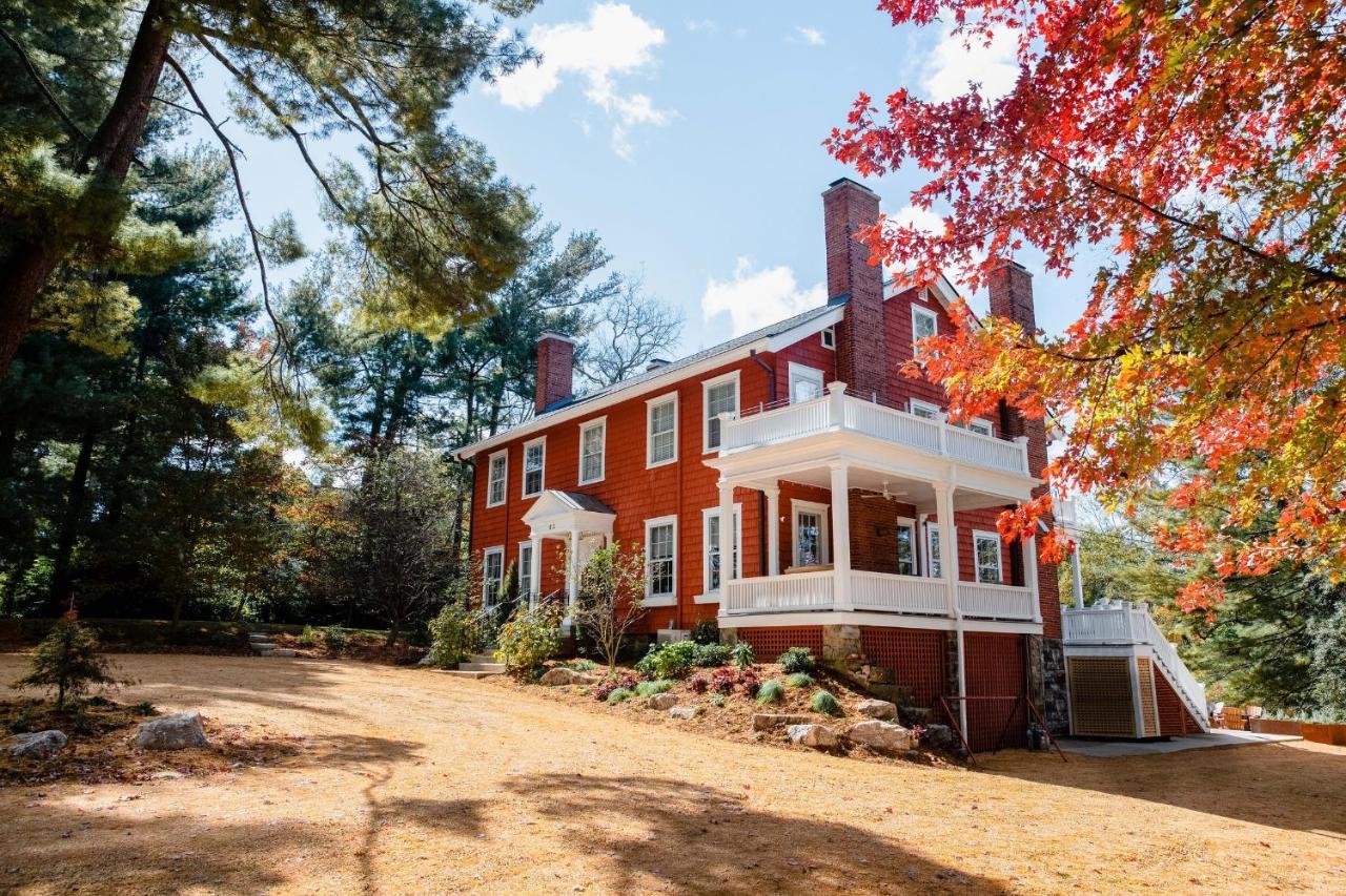 The Applewood Manor Bed & Breakfast Asheville Exterior photo